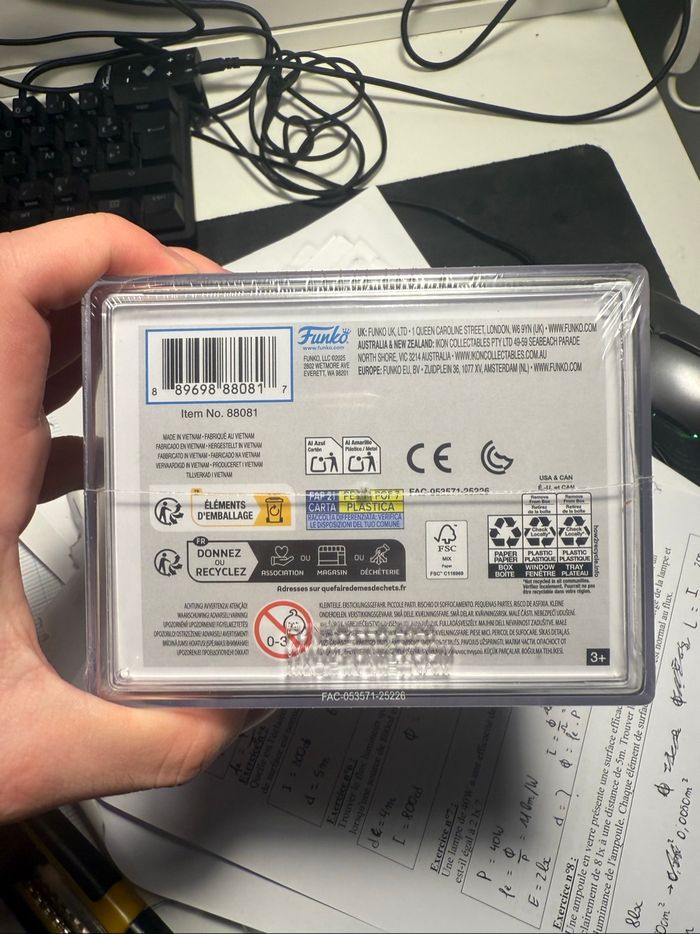 Funko POP! Homer Simpson on scale #1841 - photo numéro 6