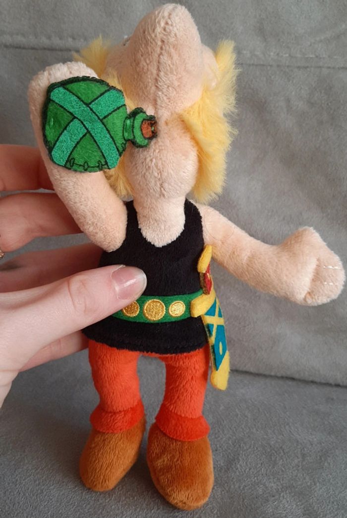 Peluche astérix - photo numéro 3