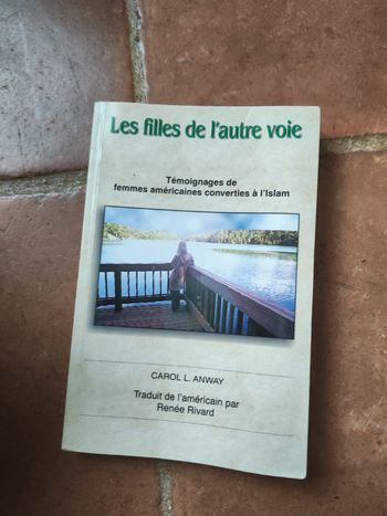 Les filles de l'autre voie, livre témoignages de femmes de Carol L. Anway