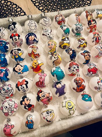 Figurines Disney a suspendre