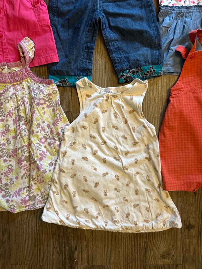 Lot robes et combinaison 18 mois - photo numéro 6
