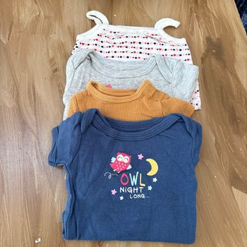 Lot body 3 mois manches courtes