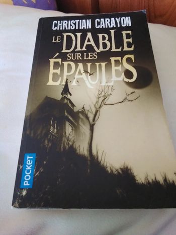 Le diable sur les épaules