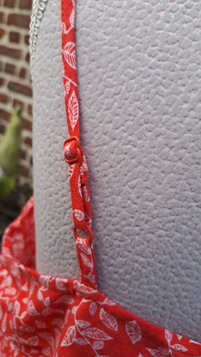 Top fluide, rouge et blanc. In extenso. Taille M. - photo numéro 4