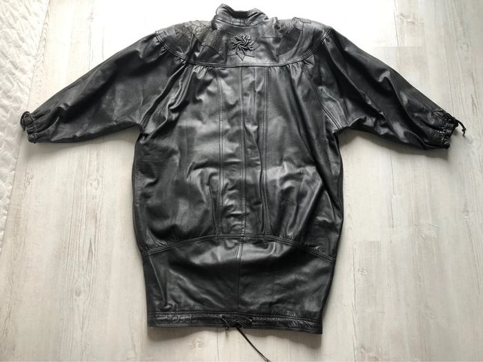 BB- Manteau en cuir vintage TBE T 40 (taille vintage-44) - photo numéro 11