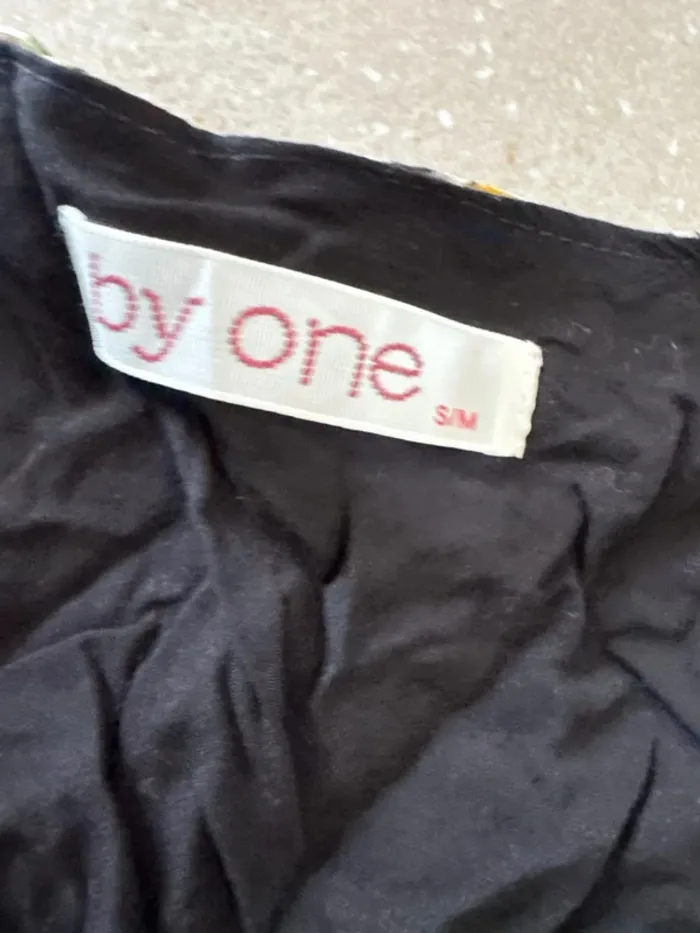 Haut by One, taille S/M, très bon état - photo numéro 2