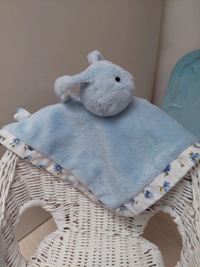 Aubert concept - doudou lapin bleu et fleurs - photo numéro 2