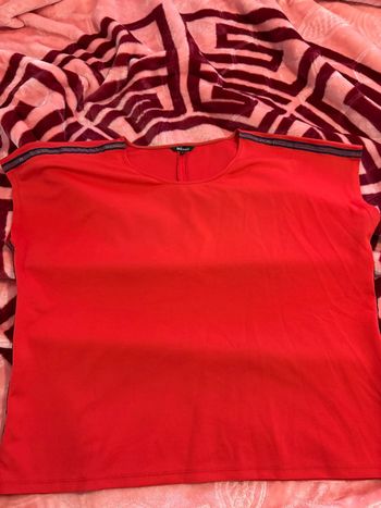 Tee-shirts rouge
