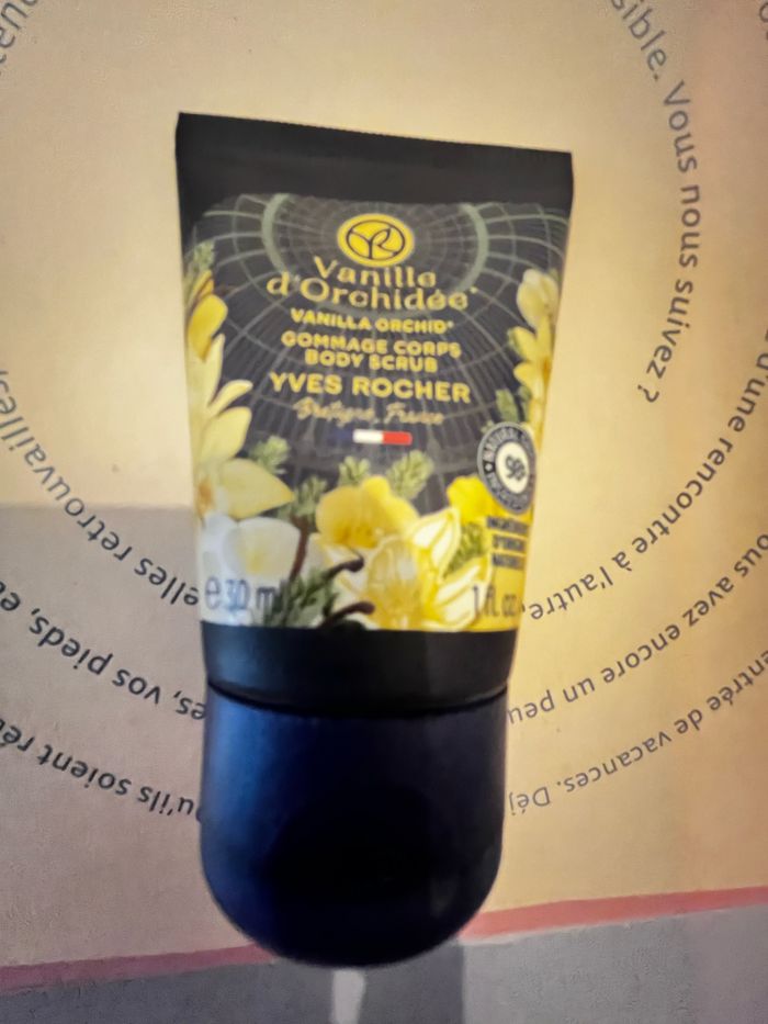 Soin du corps, gommage vanille orchidée