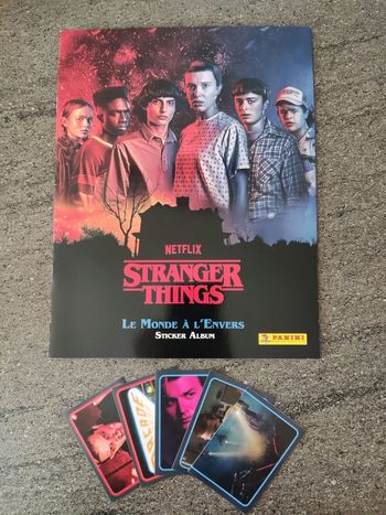 Lot de 5 cartes Stickers Stranger Things Netflix Panini