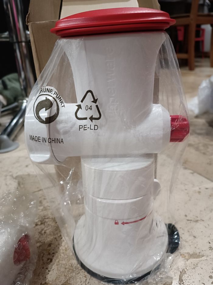 NEUF - Tupperware, Adaptachef - photo numéro 2