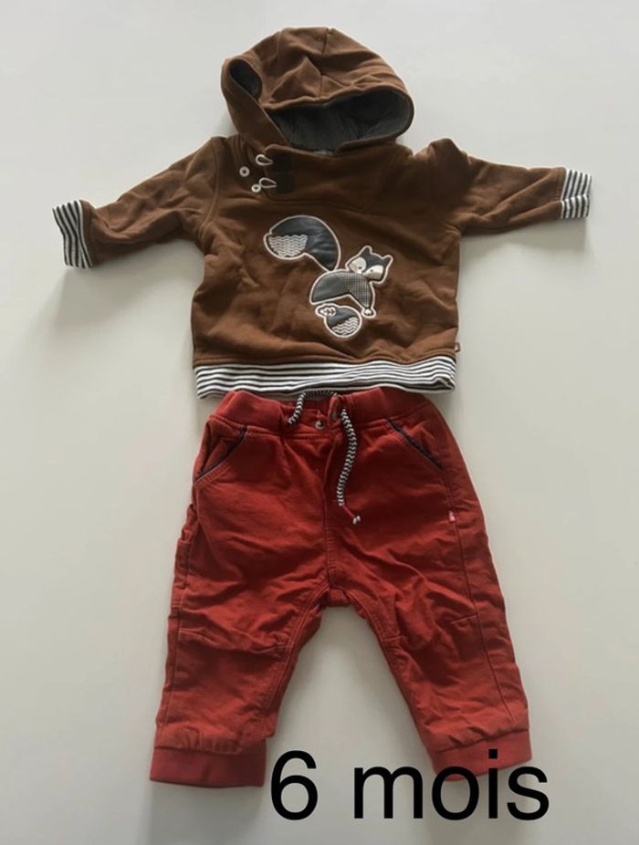 Ensemble pull et pantalon 6 mois