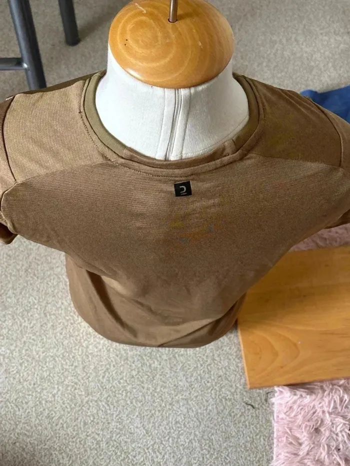 T shirt uni semi transparent taille 38 marque décathlon - photo numéro 4