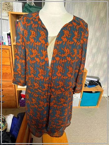 Robe campanule taille 36 marque zaella neuve avec étiquette