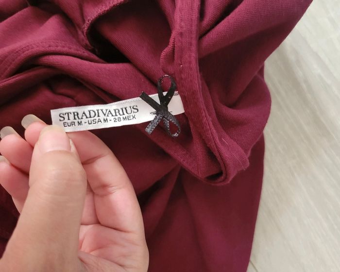 Robe rouge bordeaux - photo numéro 4
