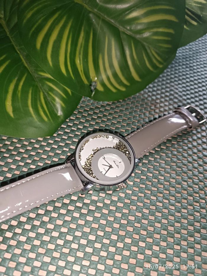 🔸Montre grise en cuir, Très bonne état.🔸 - photo numéro 5