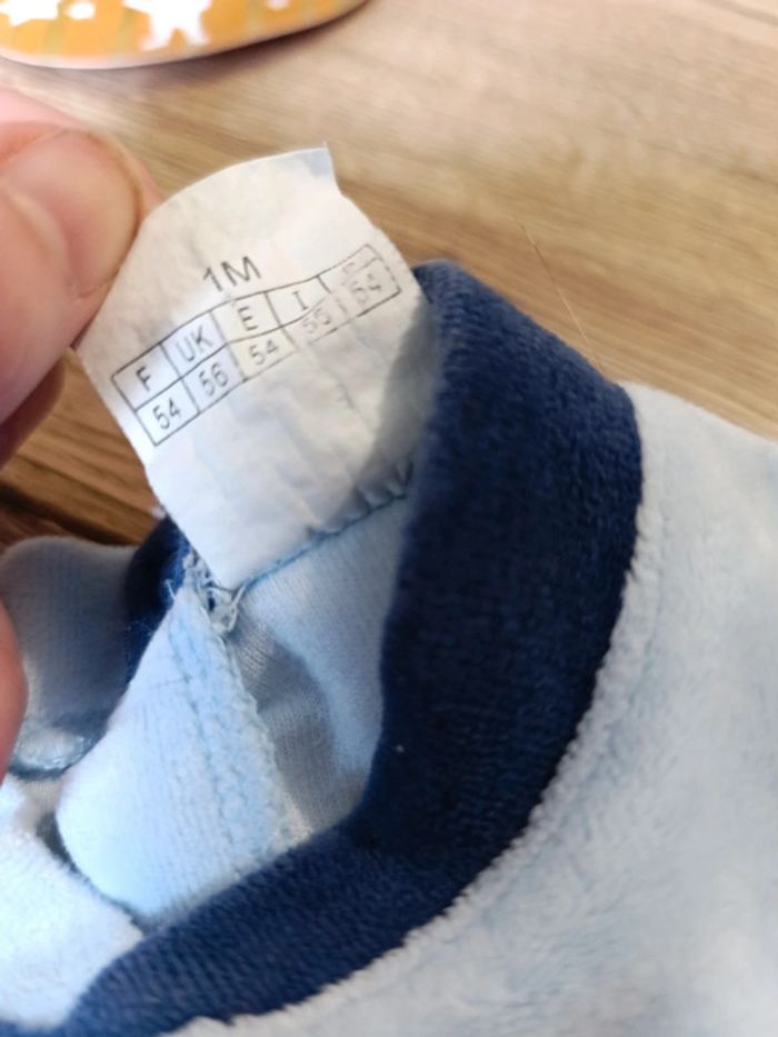 Pyjama 1 mois - photo numéro 3