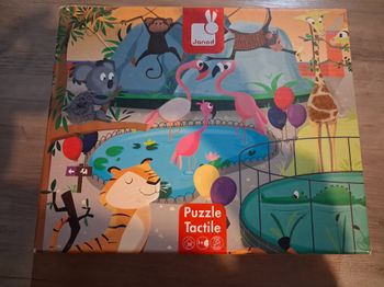 Puzzle tactile janod 
