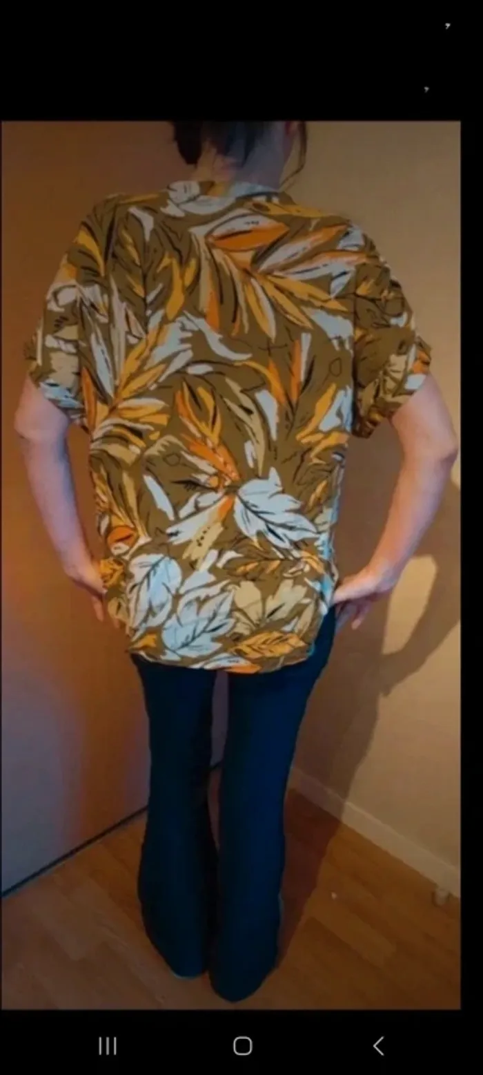Blouse manches courtes - photo numéro 3