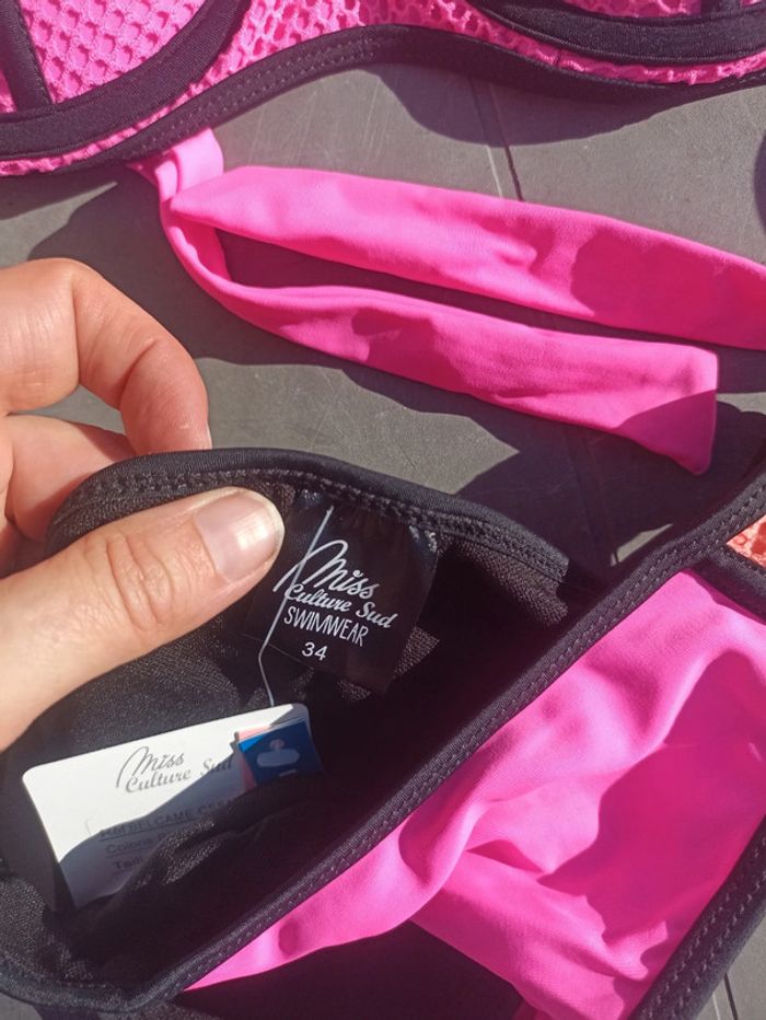 Maillot deux pièces taille 34 - photo numéro 2