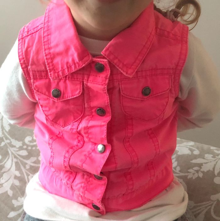 Gilet rose flashy sans manche