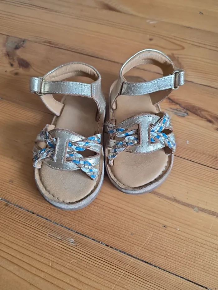 Deux paire de chaussure 21 - photo numéro 2