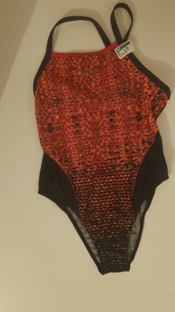 Maillot de bain 1 pièce neuf