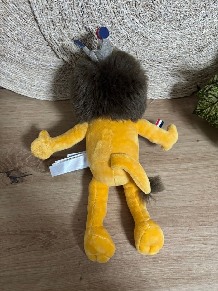 Neuf doudou mascotte lion jaune King jouet doudou et compagnie - photo numéro 3
