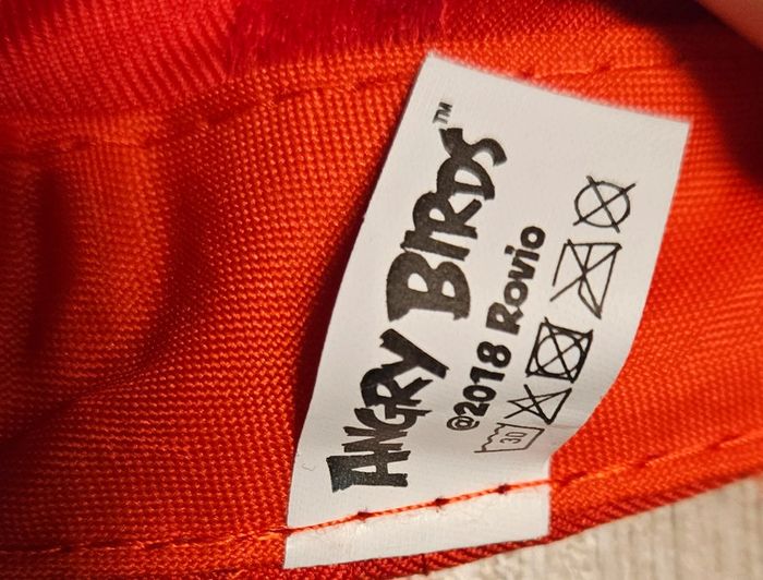 Casquette rouge Angry Birds, neuve mais sans étiquette - photo numéro 4