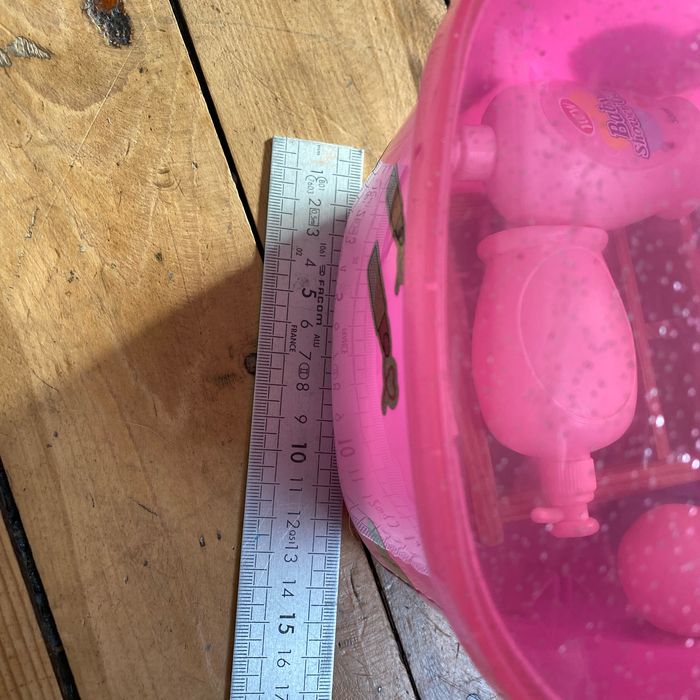 Mallette hello kitty dans l’état et divers accessoires beauté soins etc - photo numéro 9