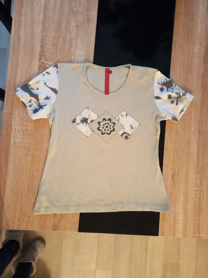 Tee-shirt L - photo numéro 2