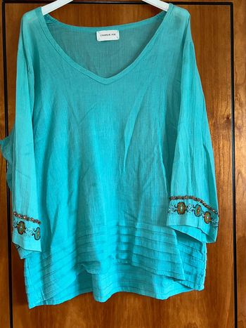 Haut turquoise perles 38 Charlie Joe