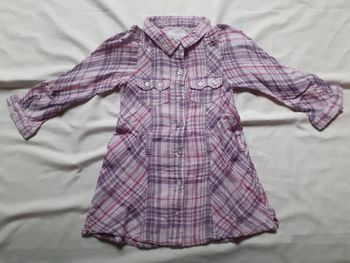 Robe chemise à carreaux lilas et rose