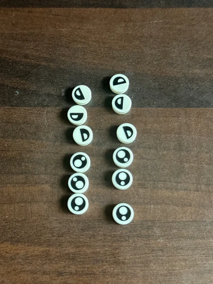 6 paires d’yeux Lego, Tile, Round 1 x 1 with Black Eye - photo numéro 2