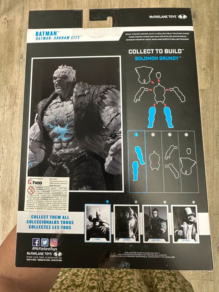Batman Gold Label (Batman: Arkham City) - photo numéro 3