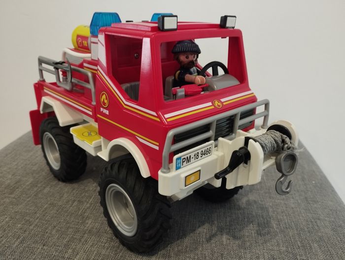 Lot Playmobil pompiers - photo numéro 3