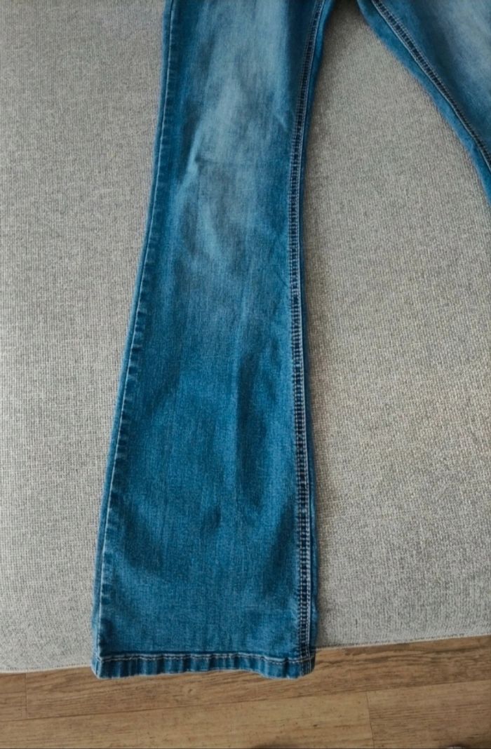 Jean flare softy taille S - photo numéro 2
