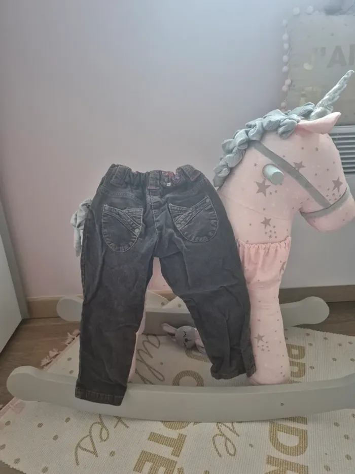 Pantalon 3ans 98cm - photo numéro 2