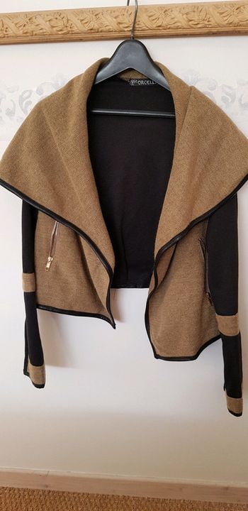 Veste caméléon et noir