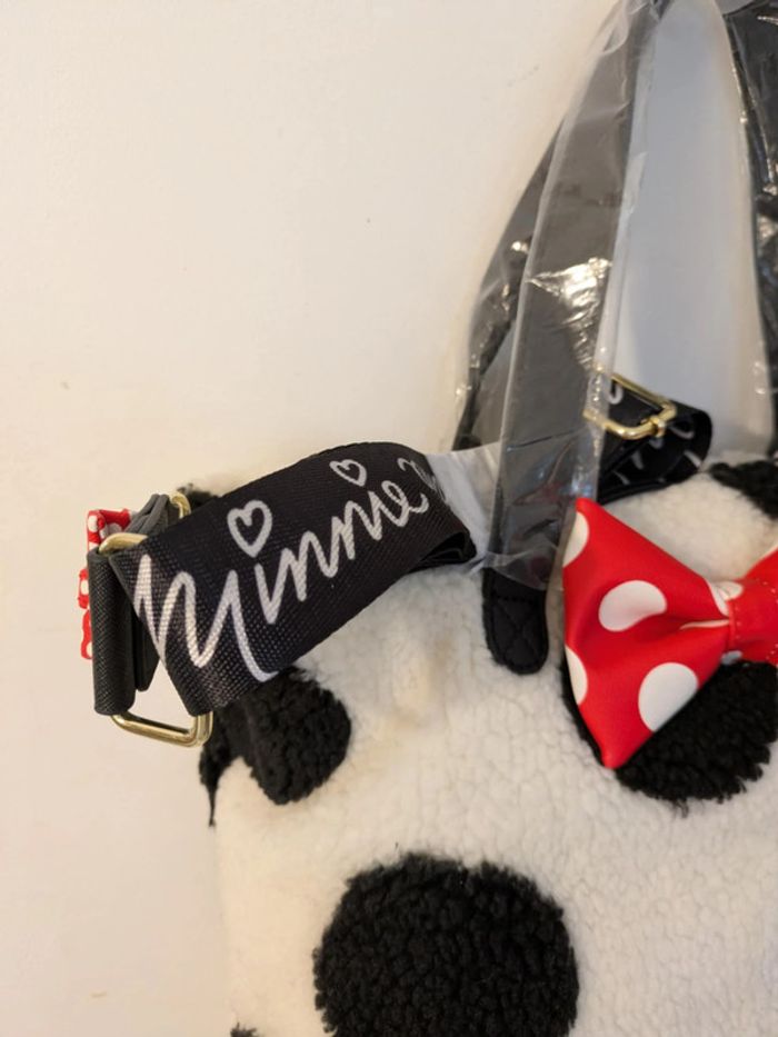 Tote bag Loungefly Minnie rocks the dots - photo numéro 6