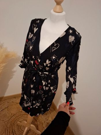 Petite robe noire boutonnée à motifs Zara taille S 36