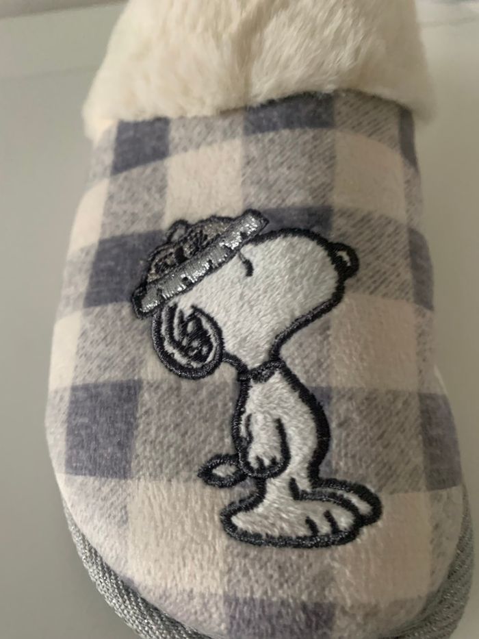 Chaussons fourrés Snoopy – Women’secret – Taille 37 - photo numéro 3