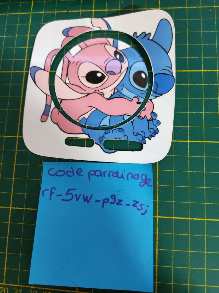 V 2 tonies stitch et angel