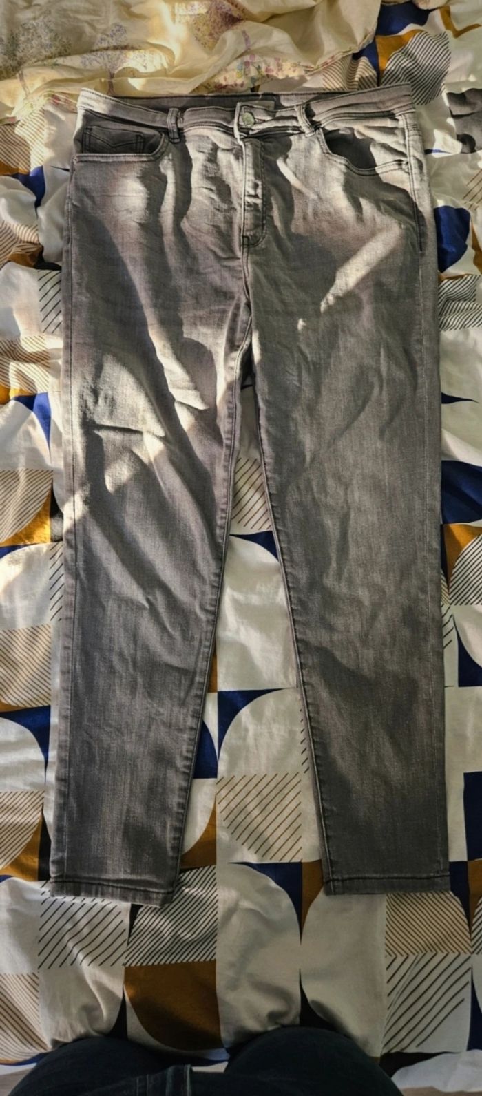 Pentalon slim gris 🩶