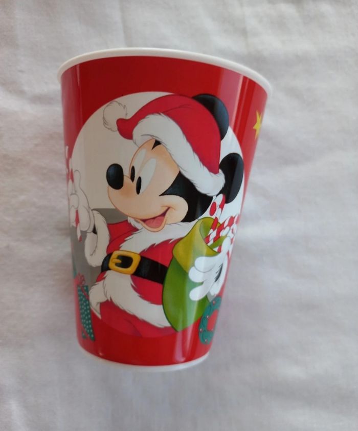 Ensemble vaisselle de Noël Mickey en plastique - photo numéro 3