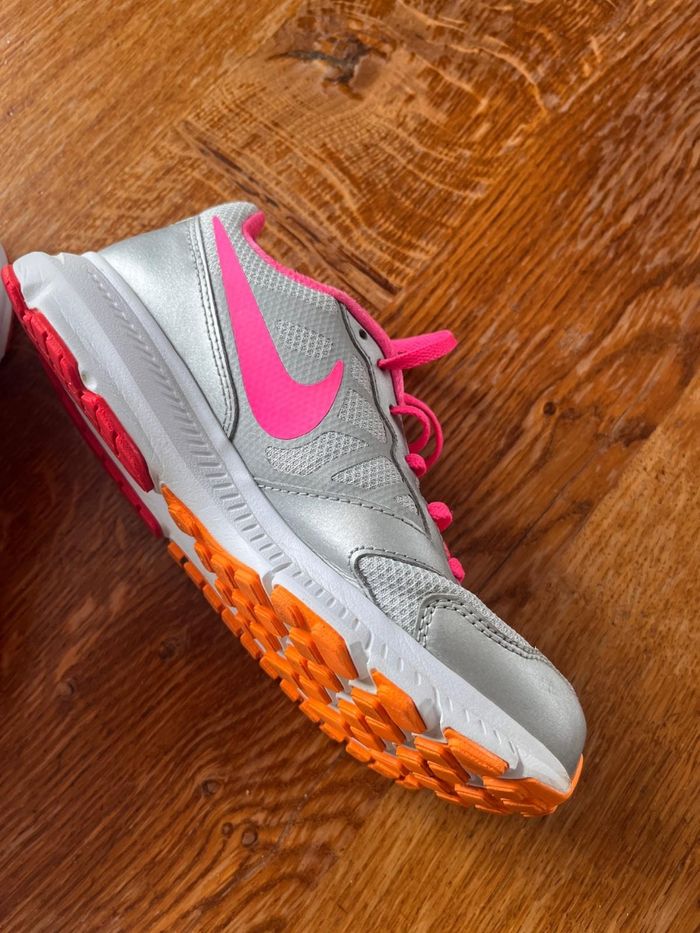 Baskets Nike,  Pointure 38 - photo numéro 7