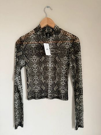 Top python Urban Outfitters