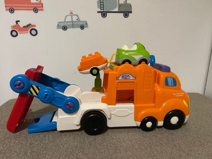 Tut Tut Bolides – Mon super camion transporteur avec une voiture - photo numéro 4