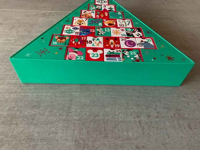 Calendrier de l’Avent Mickey et ses amis Disneyland Paris - photo numéro 8