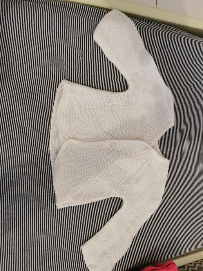 Gilet naissance blanc - photo numéro 2